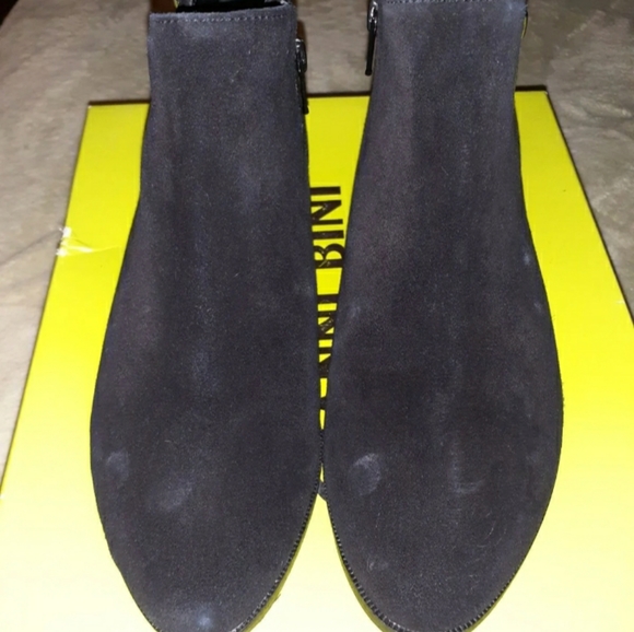 Black Suede Gianni Bini boots - Picture 1 of 5